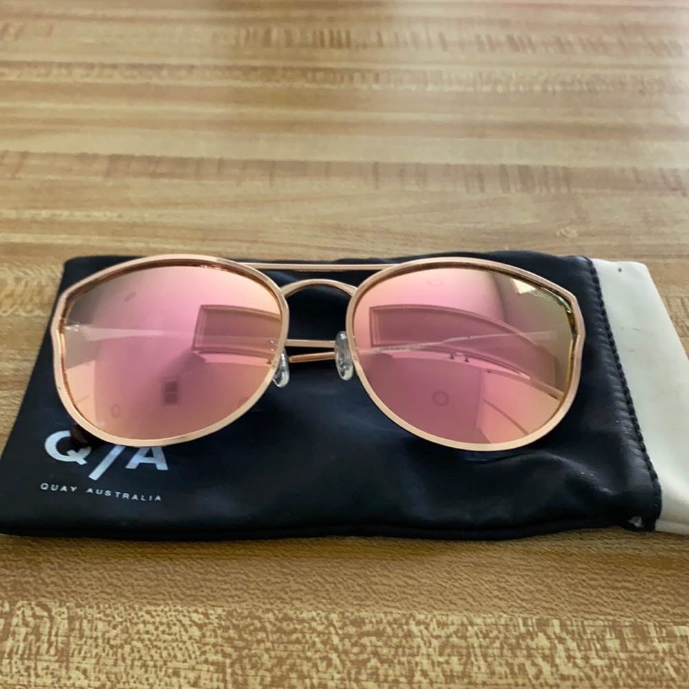 Quay Australia cherry Bomb sunglasses